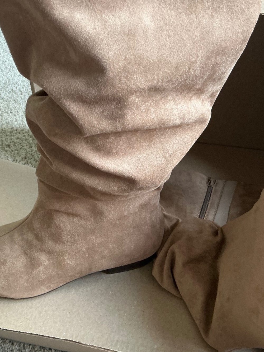 Ladies New knee high boots!